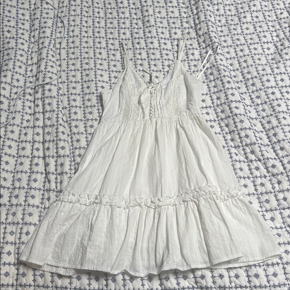 Sundae Muse Elegant White Lace Tiered Mini Dress